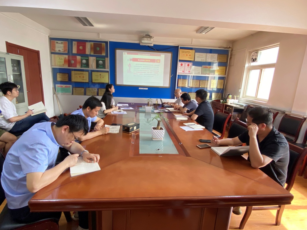 學(xué)黨史  悟思想——院第二黨支部召開黨史學(xué)習(xí)教育專題黨員大會暨黨日活動